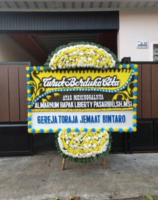 Papan Bunga Duka di Payo Selincah